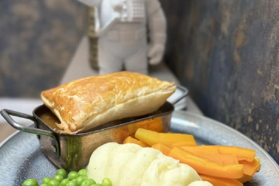 Traditional meals at Lunar Coffi